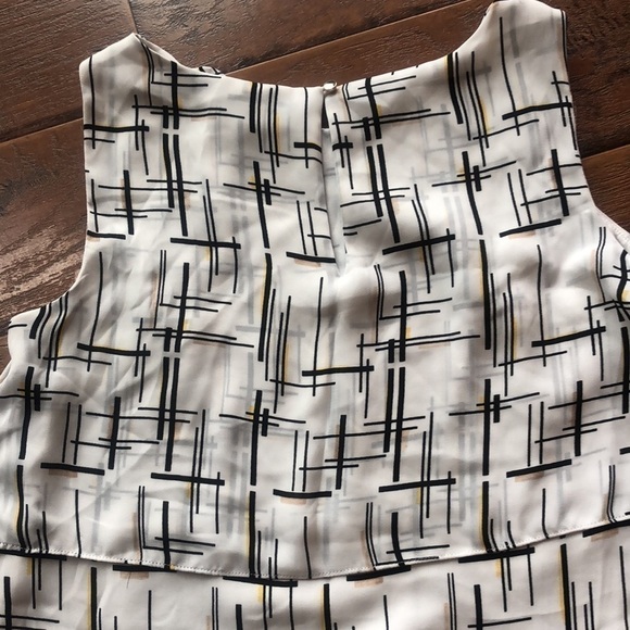 WHBM Top - Size Medium - Picture 9 of 12